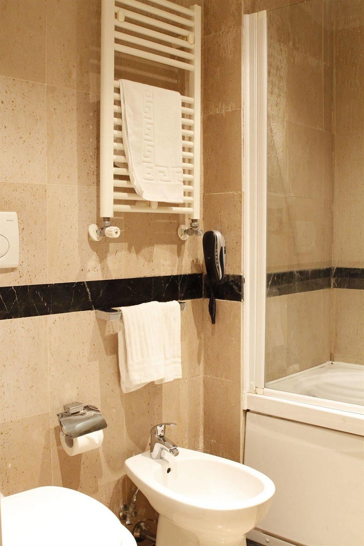 Boutique Trevi 4* Roma