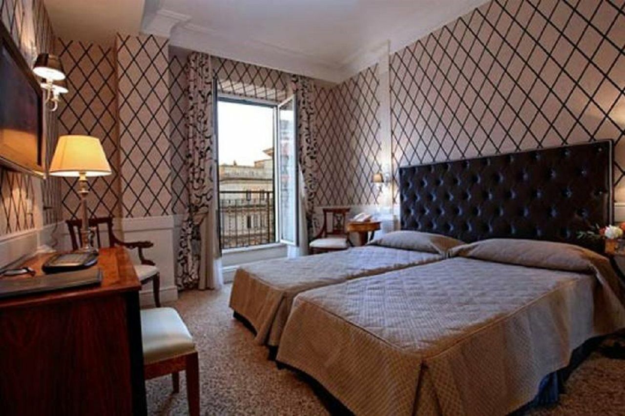 Boutique Trevi 4*